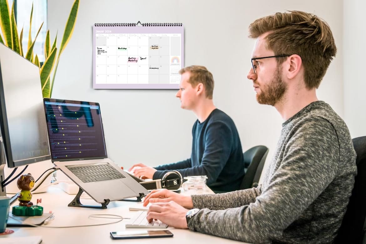 Digital Wall Calendar with Nento