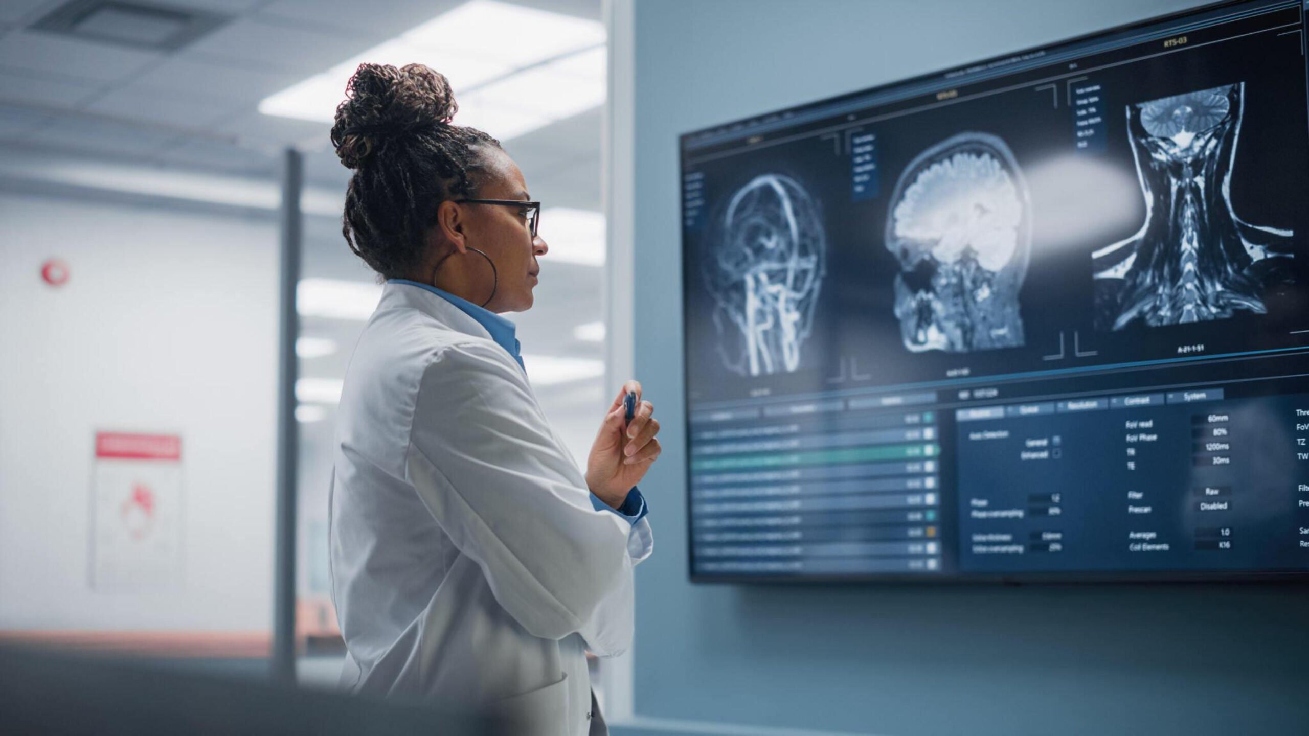 Medical Digital Menu Boards: Compliance, Best Practices & Benefits