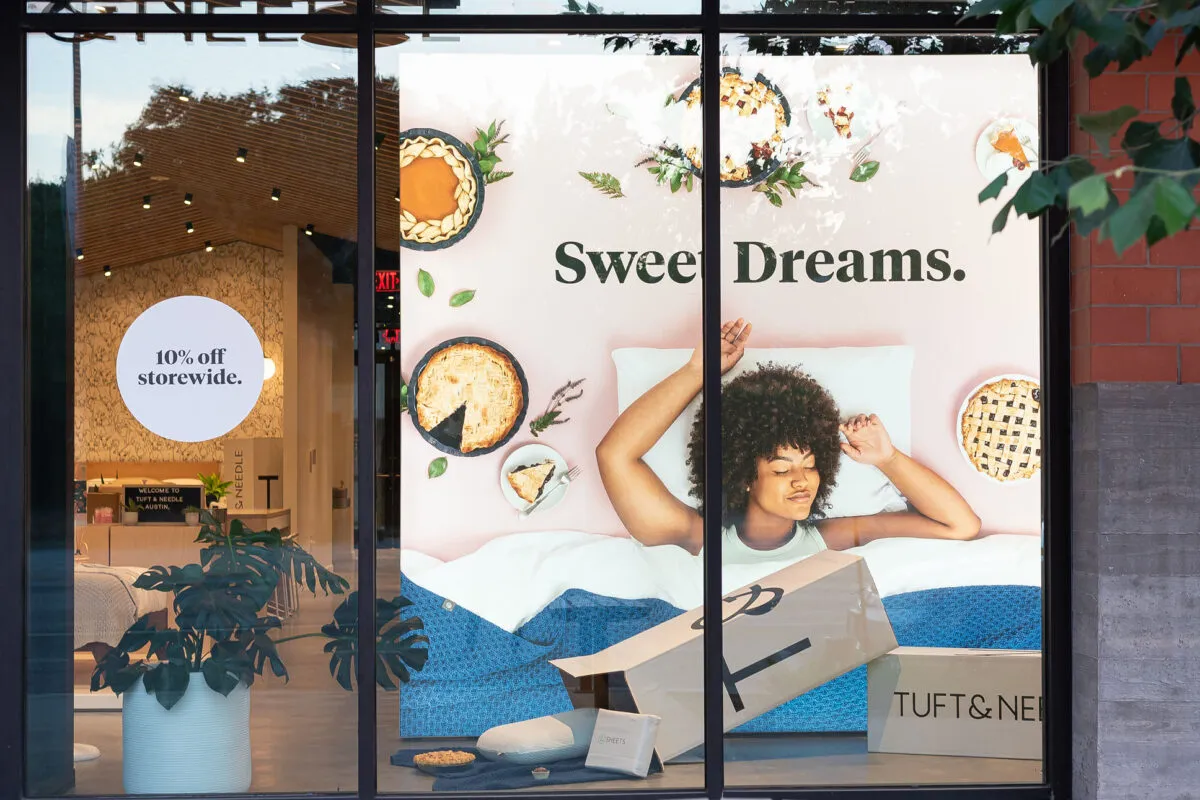 digital signage branding